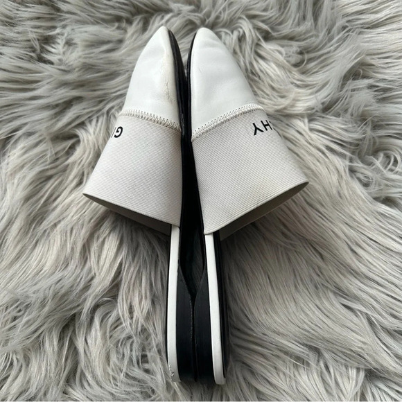 GIVENCHY Bedford 4G Logo White Leather Flats
Mules Size 37 - Picture 6 of 13